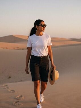 Eddie Bauer Women’s Black Rainier Bermuda Shorts/Hiking/Outdoor Shorts NWT